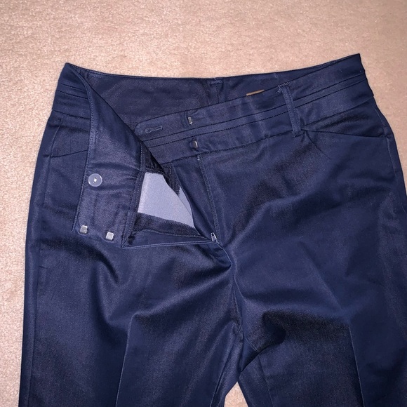 Peter Nygard Navy pants - Picture 4 of 4